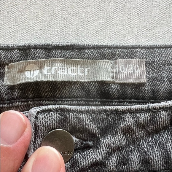NWT Women's‎ Tractr High Rise Straight Size 10/30 Gray/Black Jeans (E5) - Picture 6 of 9